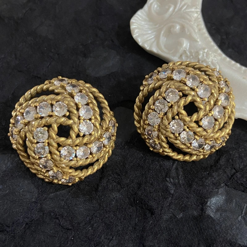 Fashion Jewelry Vintage Temperament Geometric Stud Earrings For Women Female Gifts Delicate Design Ear Accessories Hot Selling