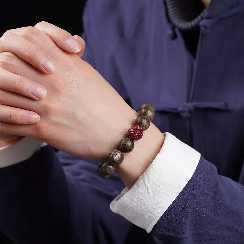 Natural Old Material Nha Zhuang Agarwood Buddha's Zodiac Good Luck Rosary Bracelet