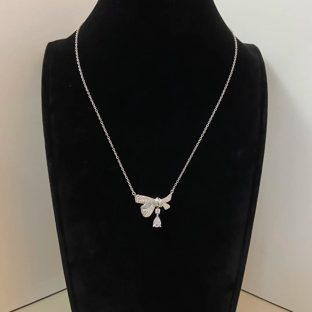 S925 Silver Women's Necklace, Fashionable Design Pentagram and Butterfly Pendant Necklace, Holiday Gift
