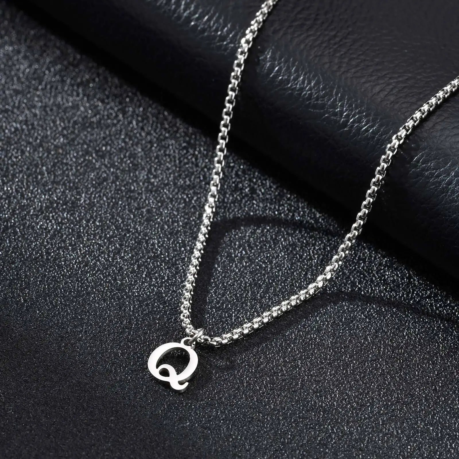 Vnox Simple A-Z Letter Necklace for Men, Waterproof Stainless Steel 26 Letters Pendant Necklace，Men’s Minimal Initial Necklace