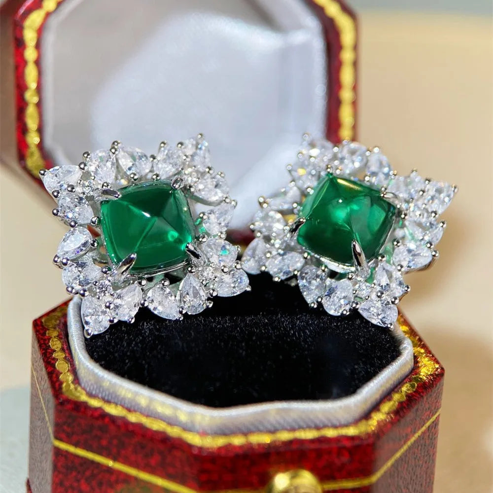 Luxury white gold solid platinum PT950 Earrings Women's Sugar Tower Emerald Luxury Full Diamond Inlaid Earrings Banquet Style