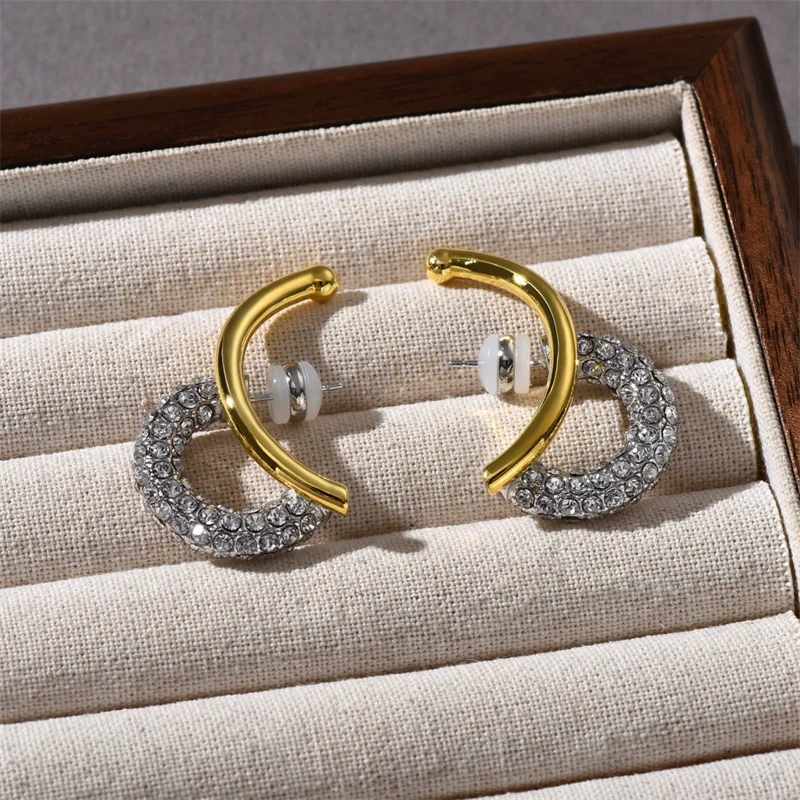 French Fashion Twist Knot Design Paired With Zircon Earrings for Women's Exquisite High-end Elegant Vintage Jewelry