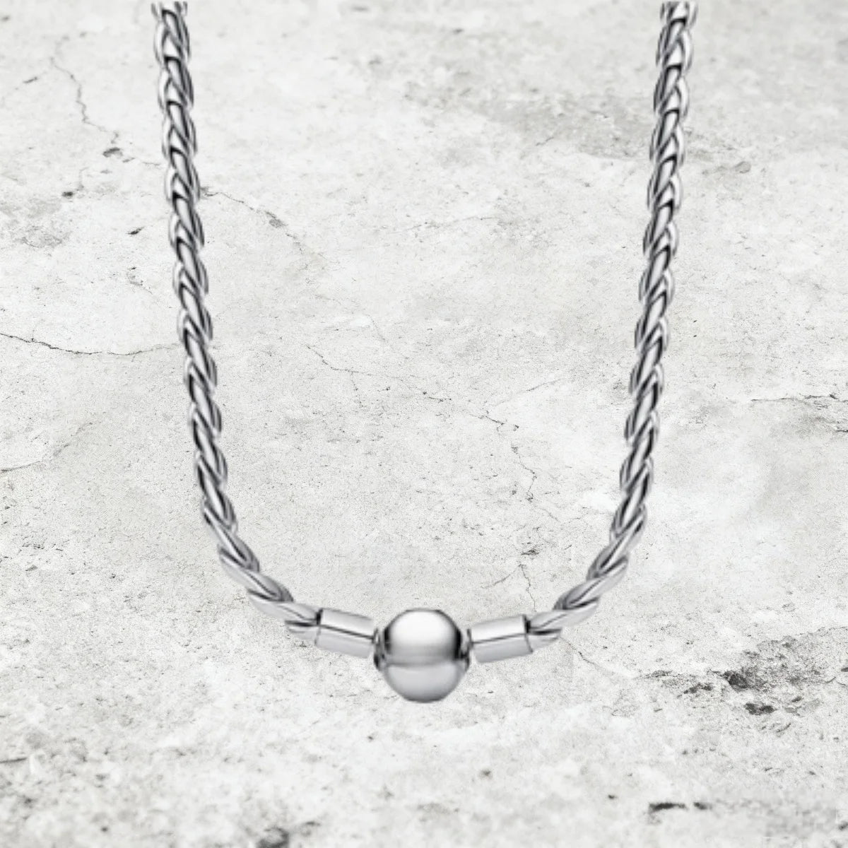 2026 PYUH Twisted Wreath Chain Story Chain Necklace Women's Accessories Jewelry Romantic Versatile Women's Christmas Gift