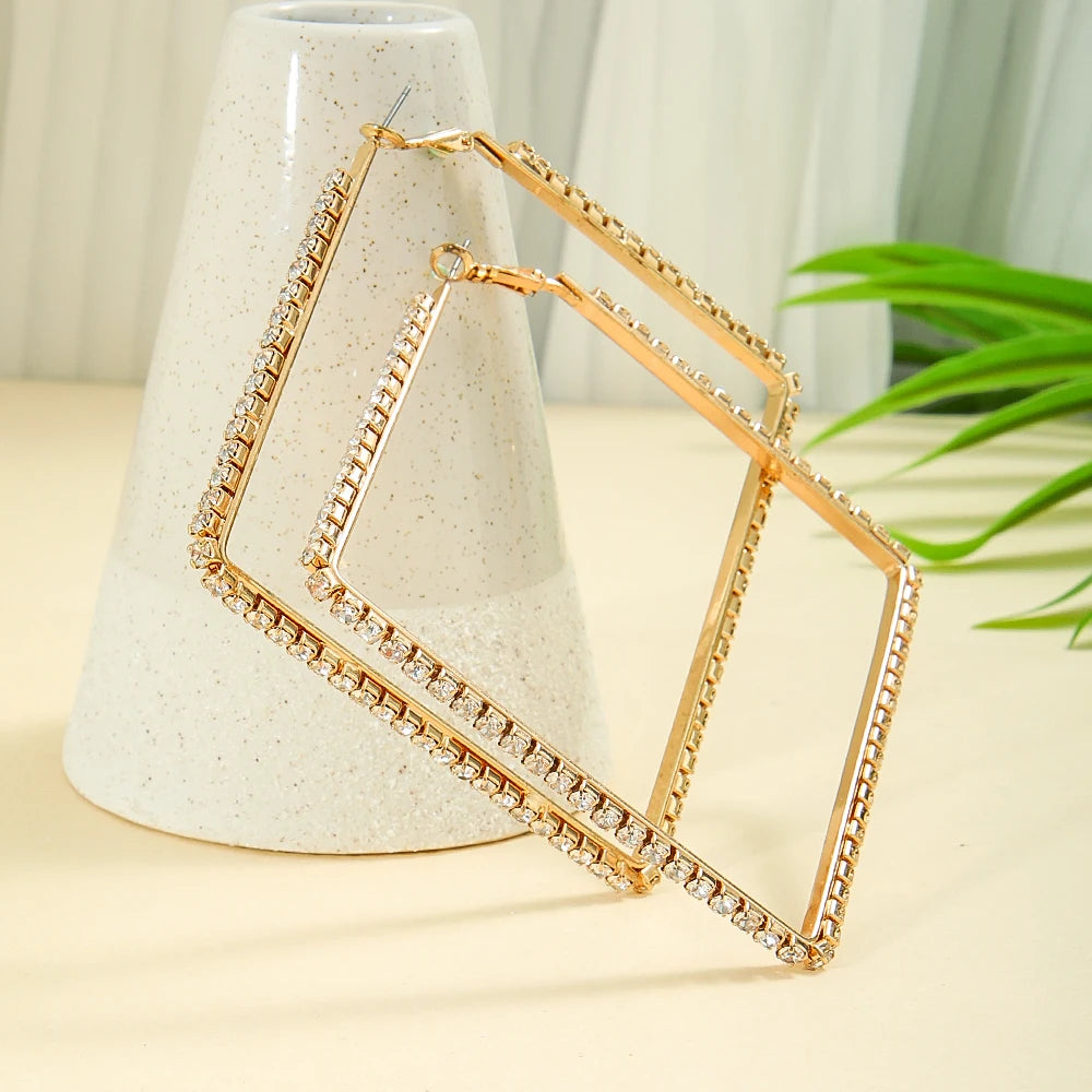 7/15/24/36/48/60 Pairs Randomly Send Women's Earrings Sets Colored Geometric Dangle Earrings Daily Wear Work Gifts Versatile