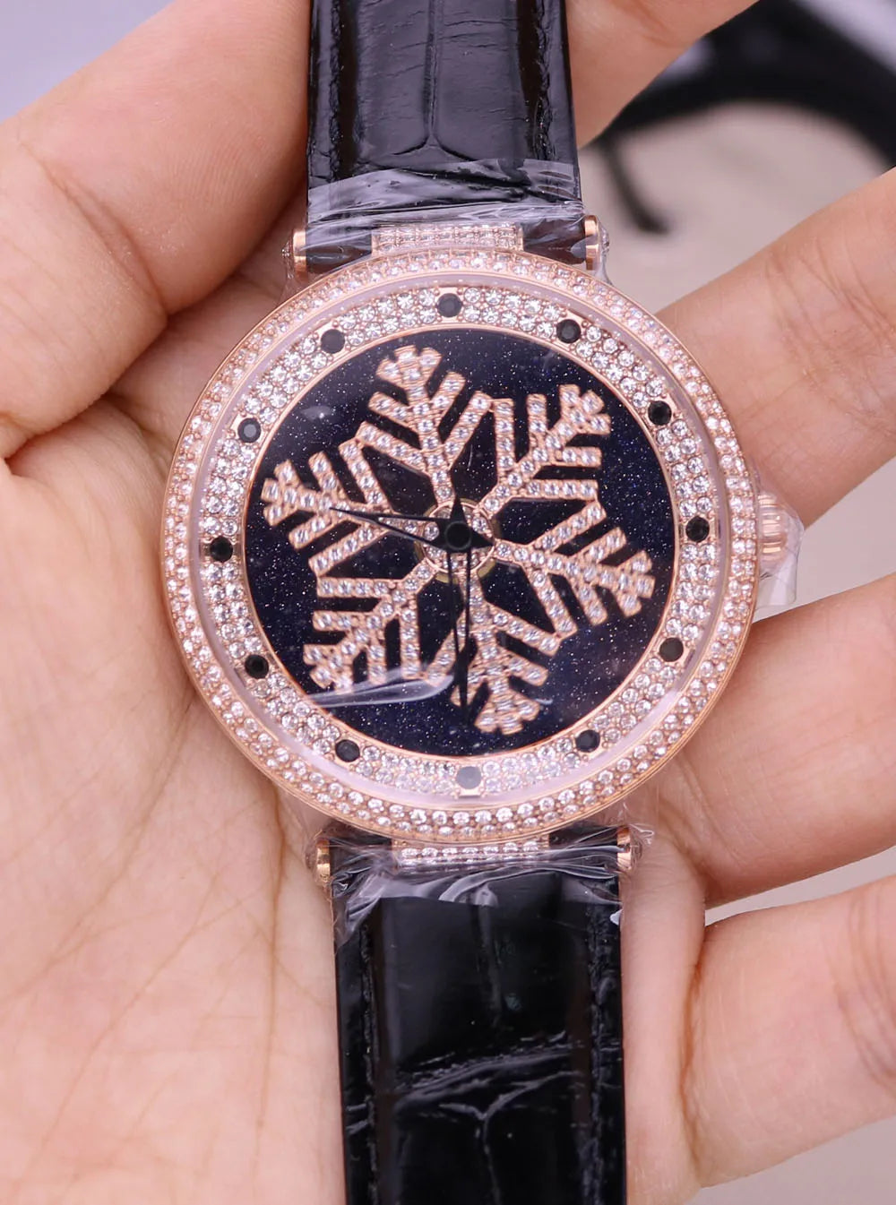 Davena Lady Women's Watch Spin Crystal Rhinestones Hours Fashion Real Leather Bracelet Luxury Girl's Birthday Gift Box