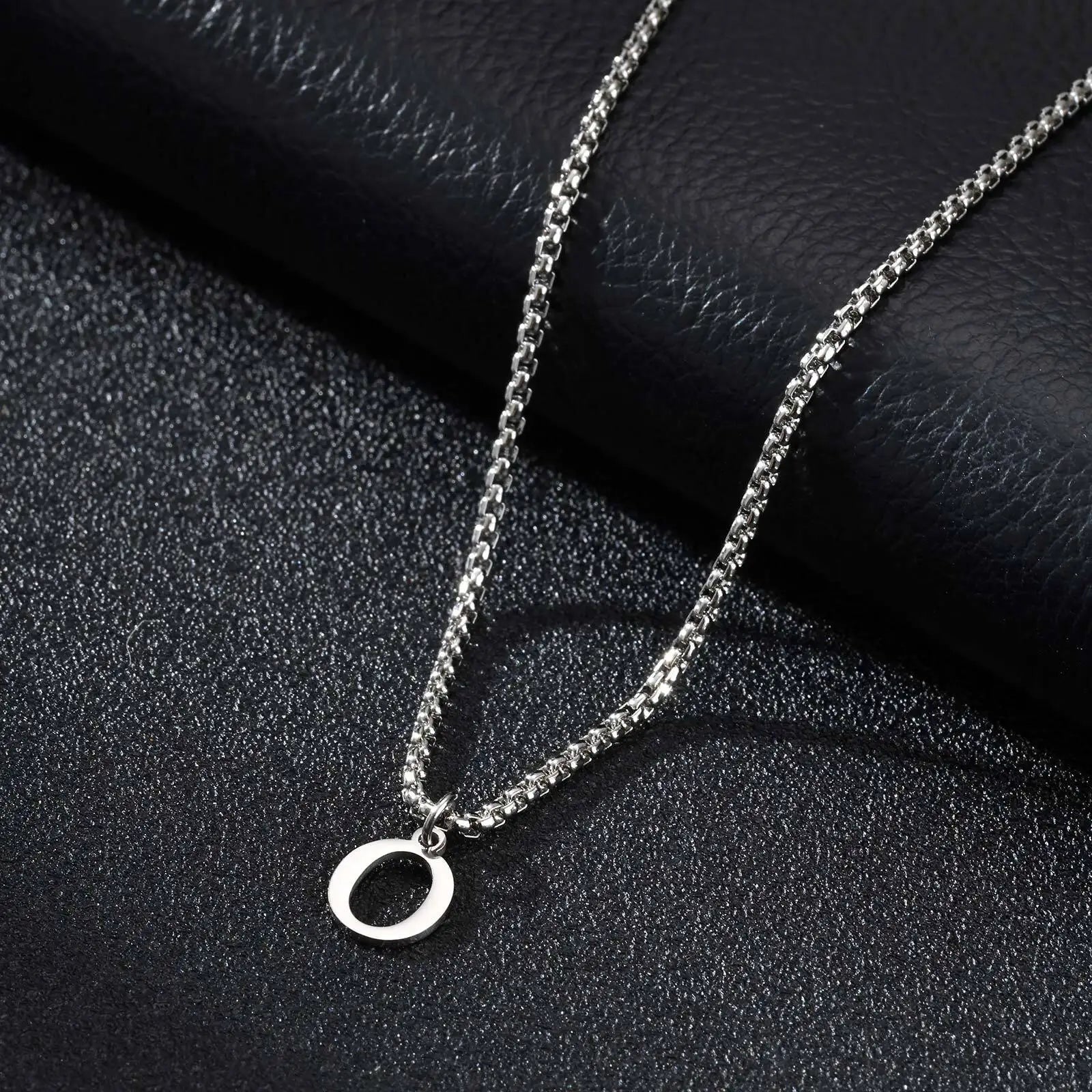 Vnox Simple A-Z Letter Necklace for Men, Waterproof Stainless Steel 26 Letters Pendant Necklace，Men’s Minimal Initial Necklace