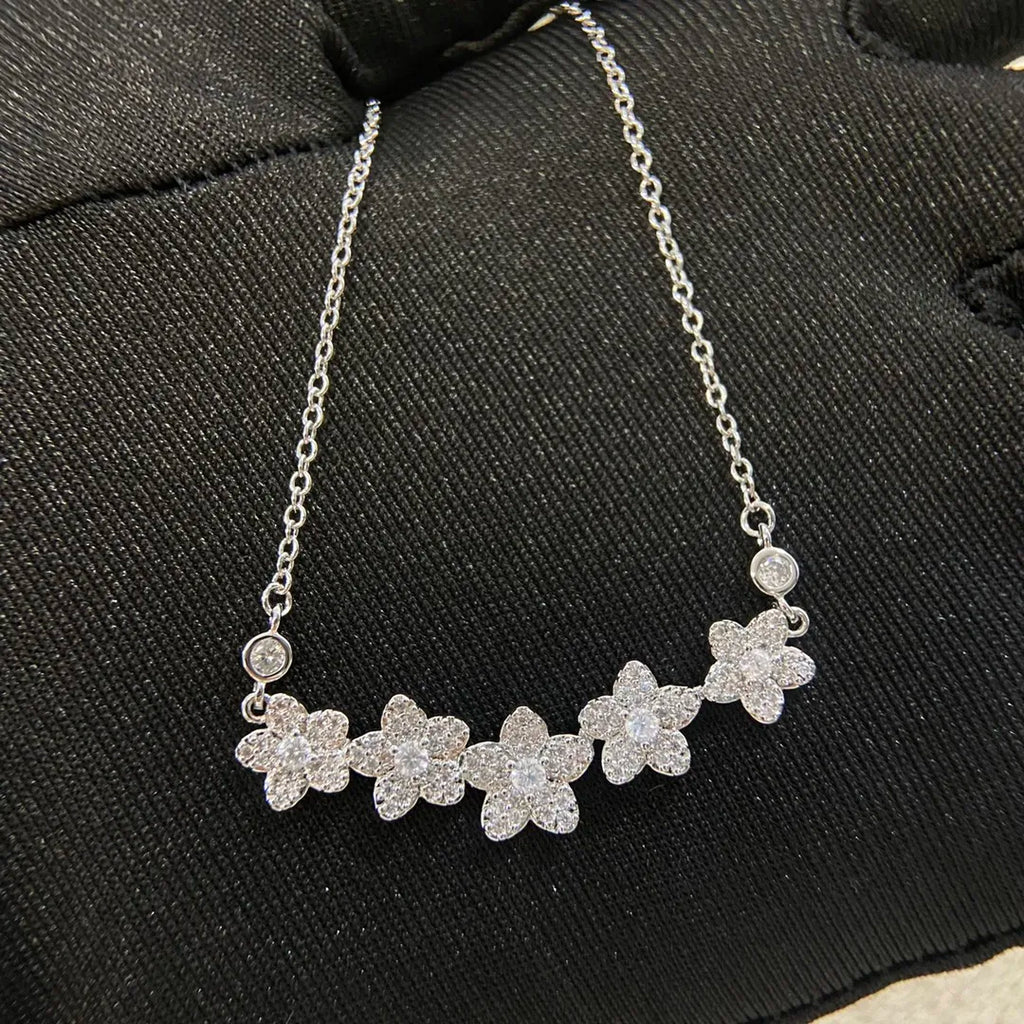 S925 Silver Women's Necklace, Fashionable Design Pentagram and Butterfly Pendant Necklace, Holiday Gift