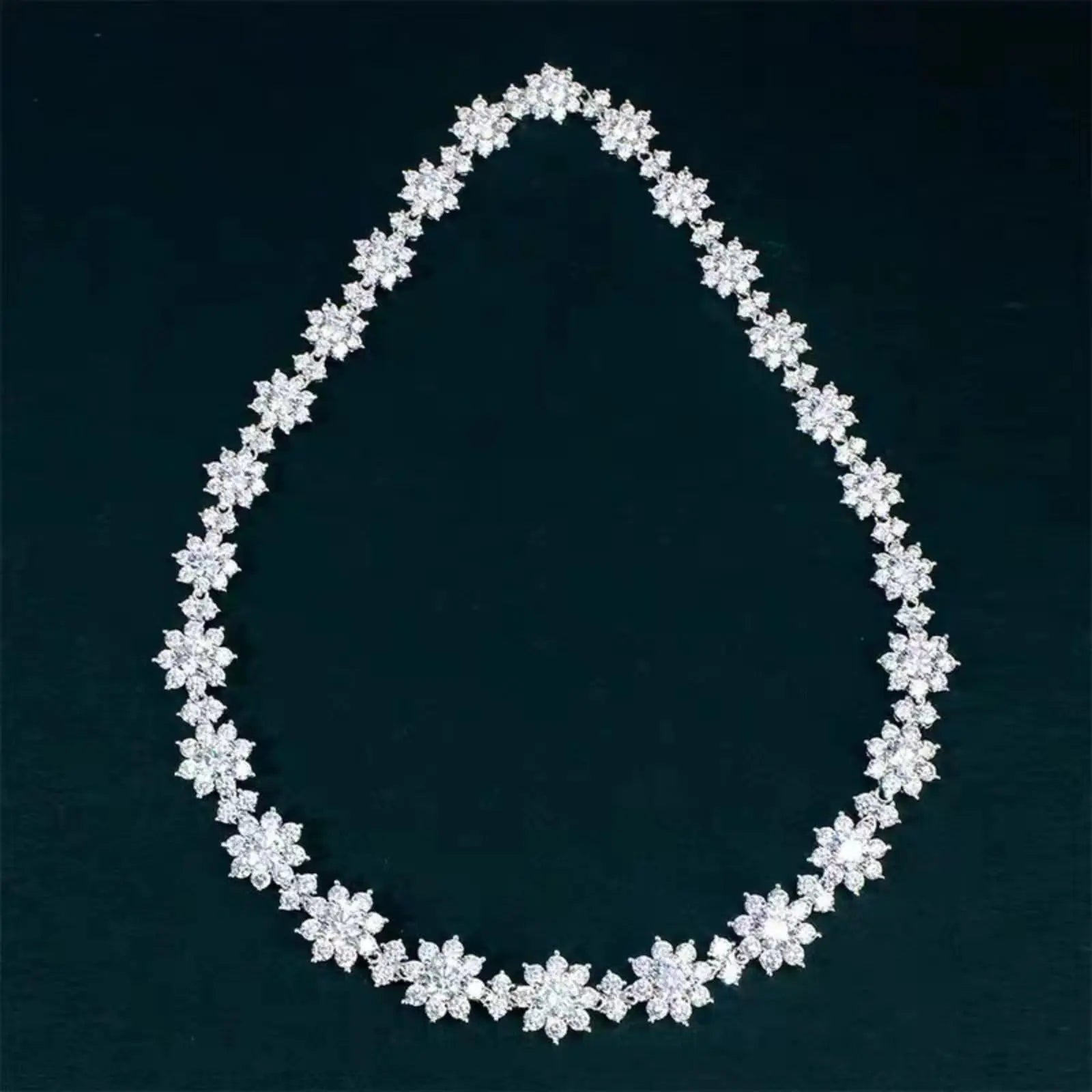 100% D Color Gradient Moissanite Necklace for Women Sunflower Luxury Sparkling Full Diamond Pendant 925 Sterling Silver