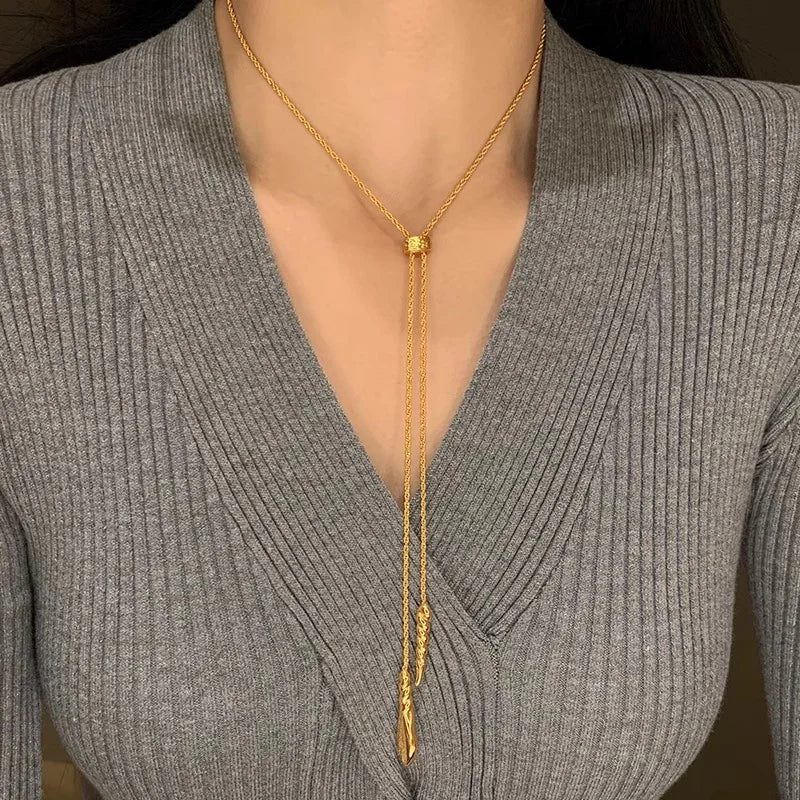 French Long Drawable Fried Dough Twists Necklace for Womne Niche High-end Fashion Banquet Vintage Pendant Sweater Chain