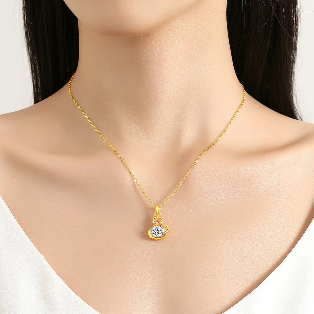 Au750 2CT Moissanite Swan Pendant 100% 18K Gold Oval Cut Natural Blue Topaz Women's Necklaces for Birthday Party Jewelry Gifts