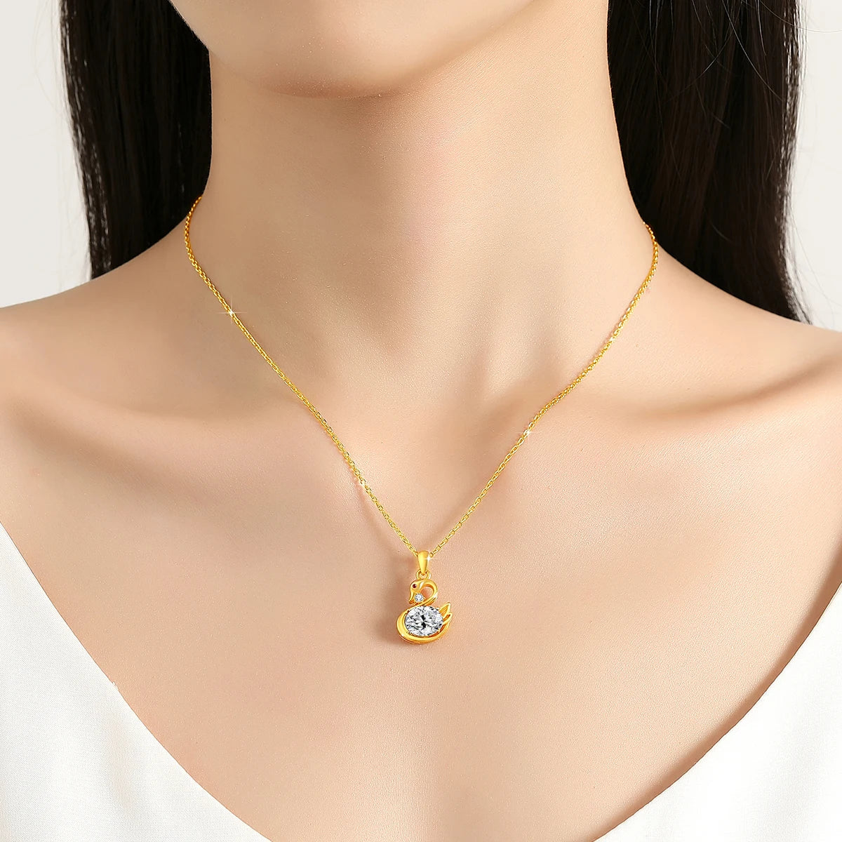 Au750 2CT Moissanite Swan Pendant 100% 18K Gold Oval Cut Natural Blue Topaz Women's Necklaces for Birthday Party Jewelry Gifts