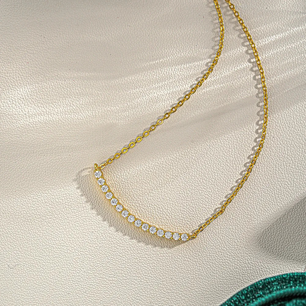 Luxury 100% Real 18k Gold 1 karat moissanite diamond pendant necklace women smile necklace clavicle chain