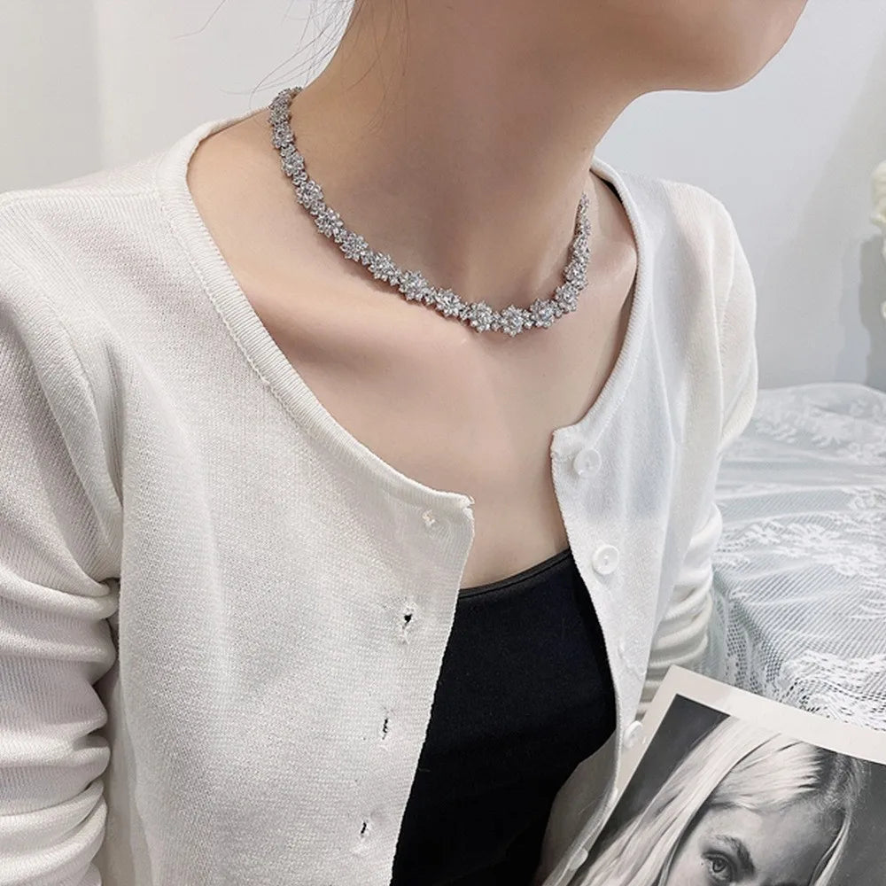 100% D Color Gradient Moissanite Necklace for Women Sunflower Luxury Sparkling Full Diamond Pendant 925 Sterling Silver