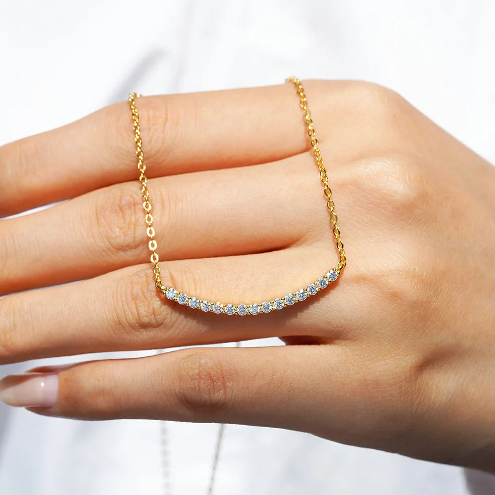 Luxury 100% Real 18k Gold 1 karat moissanite diamond pendant necklace women smile necklace clavicle chain