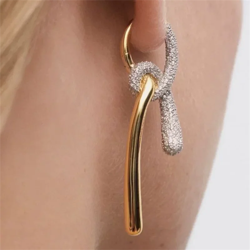 French Fashion Twist Knot Design Paired With Zircon Earrings for Women's Exquisite High-end Elegant Vintage Jewelry